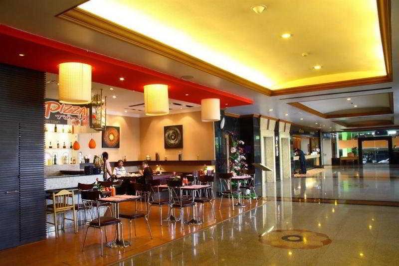 镇城酒店 曼谷